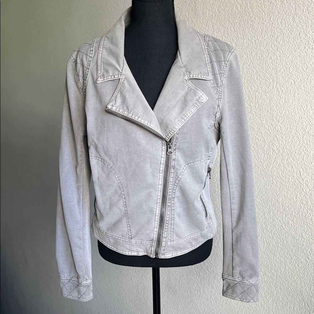 Anthropologie Easy Moto Jacket in light grayish color, Size M
